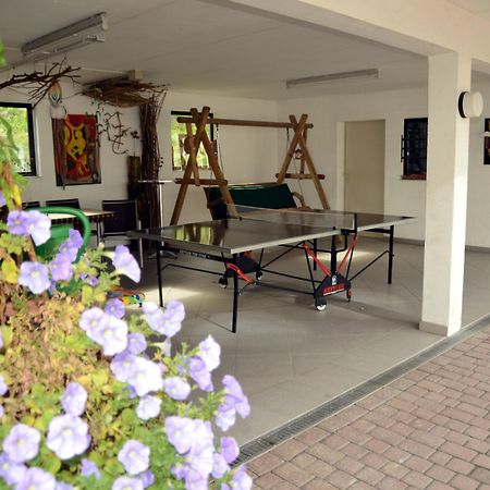 Hotel Leise Garni Виллинген Экстерьер фото